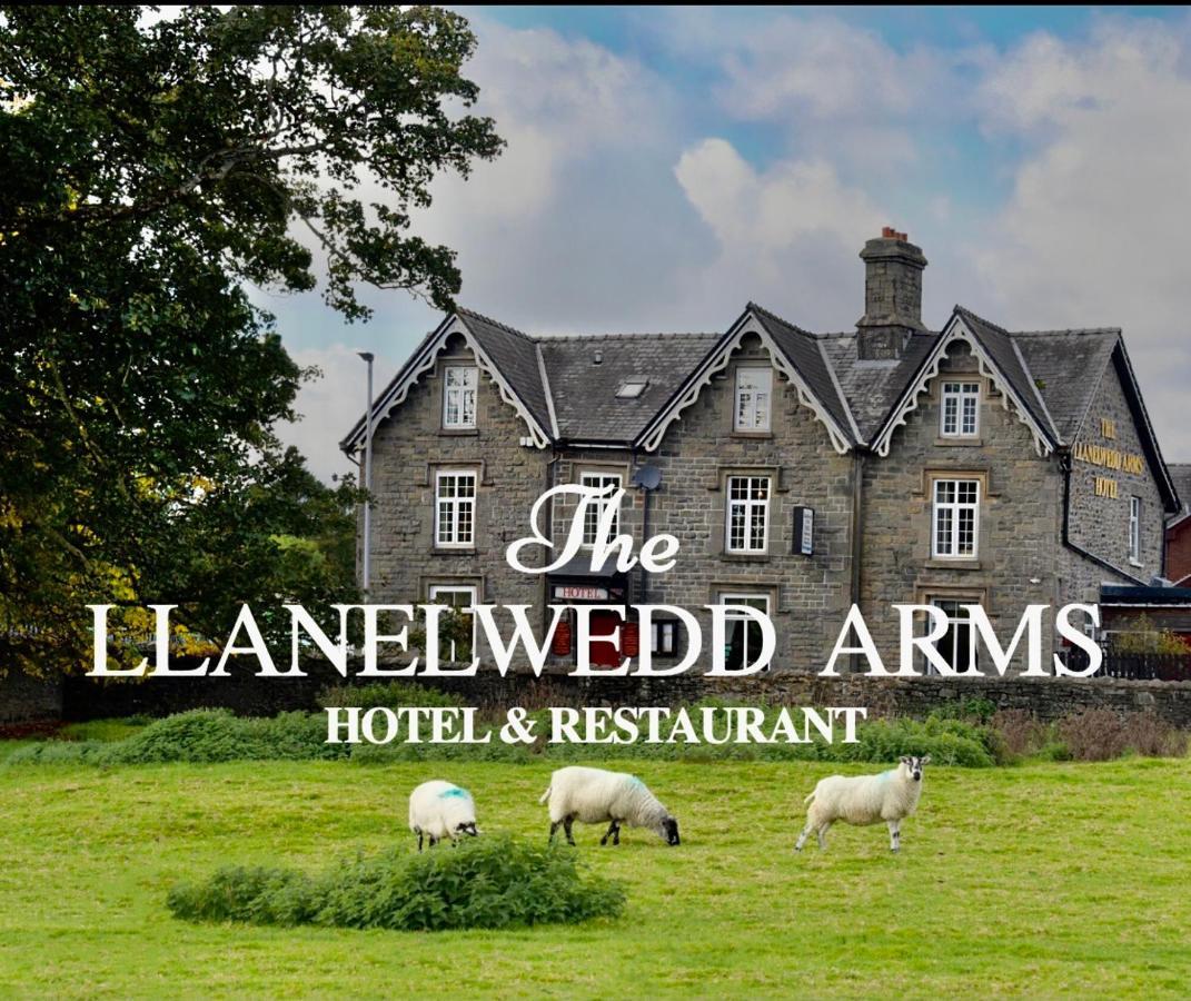 The Llanelwedd Arms Hotel Builth Wells Eksteriør billede