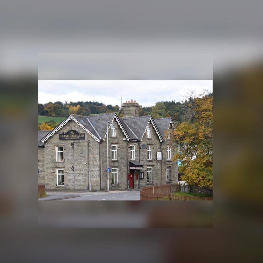 The Llanelwedd Arms Hotel Builth Wells Eksteriør billede