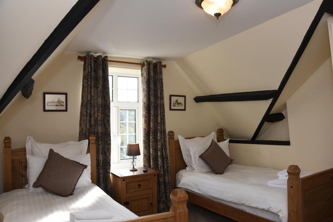 The Llanelwedd Arms Hotel Builth Wells Eksteriør billede