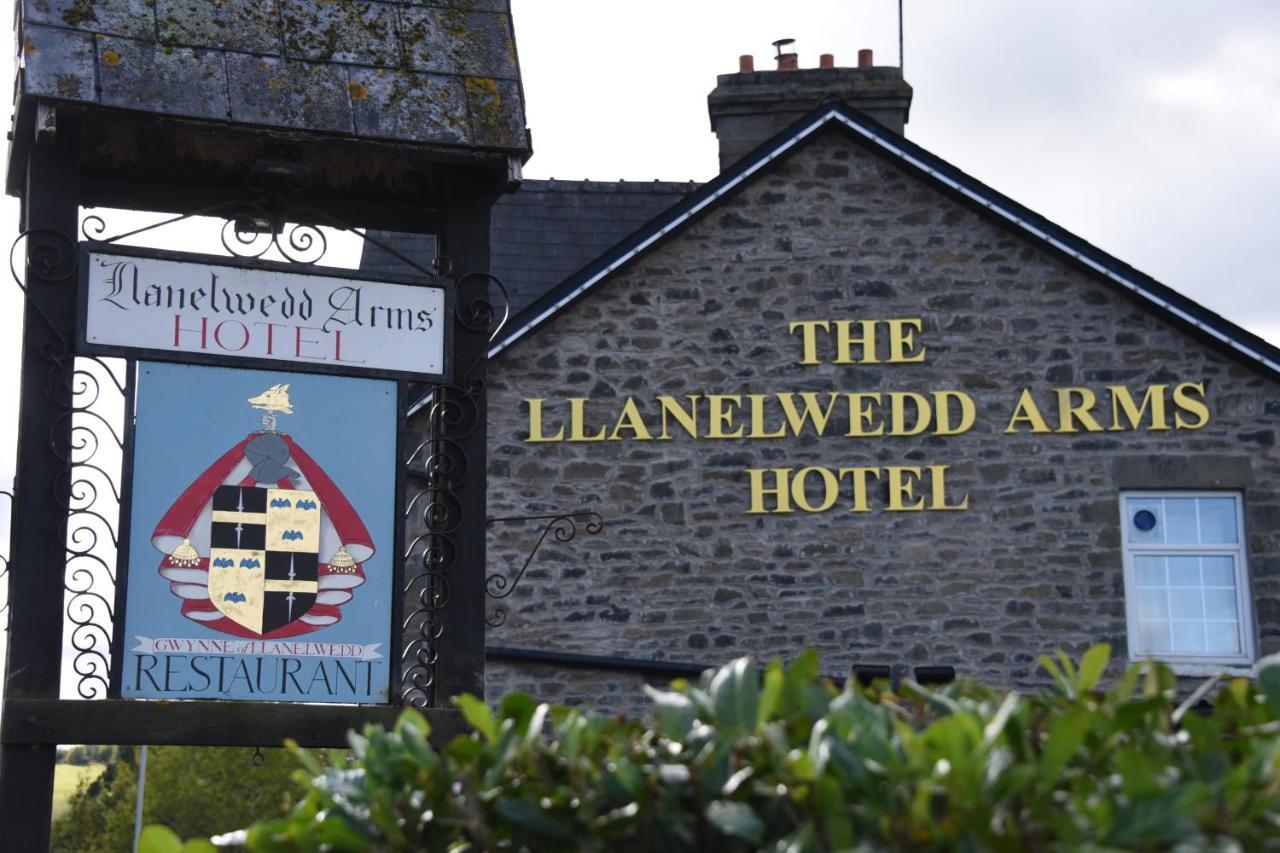 The Llanelwedd Arms Hotel Builth Wells Eksteriør billede