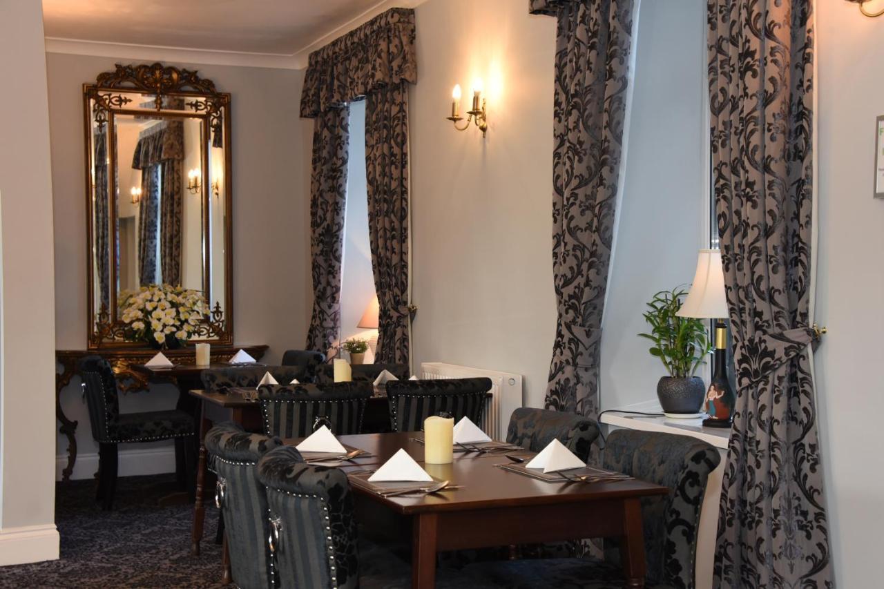 The Llanelwedd Arms Hotel Builth Wells Eksteriør billede