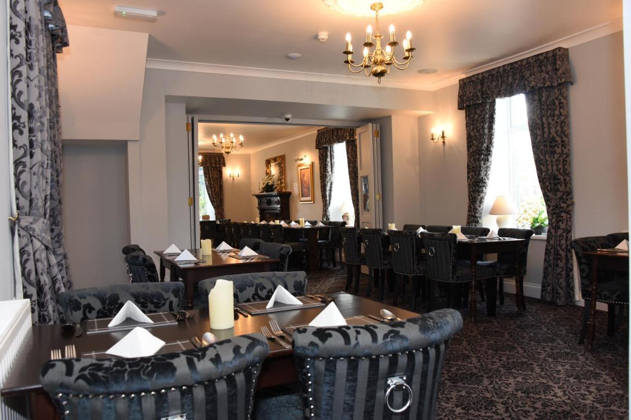 The Llanelwedd Arms Hotel Builth Wells Eksteriør billede